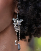 Load image into Gallery viewer, Moth Master - Silver