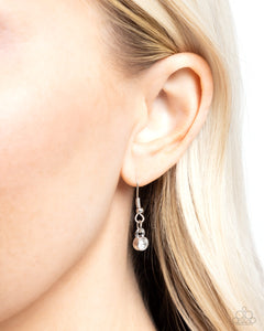 Flauntable Flamboyance - Black