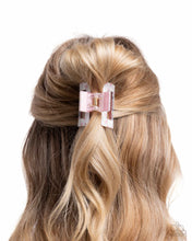 Load image into Gallery viewer, Petite Print - Pink
