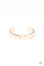 Load image into Gallery viewer, Hearts Galore - Rose Gold
